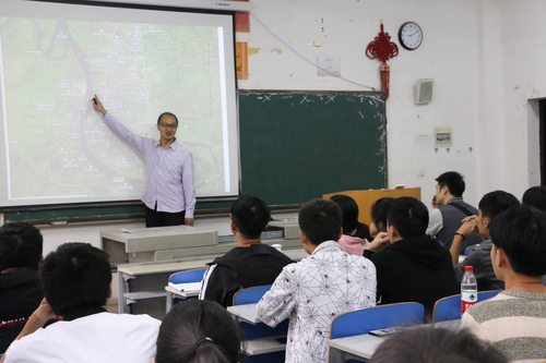 讲座照片 讲座照片