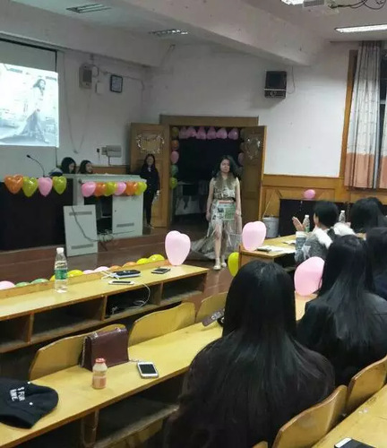 mmexport1513662472345