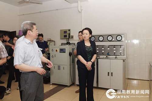 DSC_5122x.jpg DSC_5122x.jpg