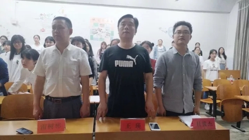 mmexport1524110819326 mmexport1524110819326