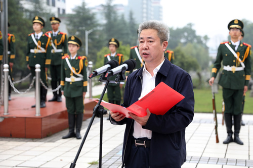 曾书记讲话 曾书记讲话