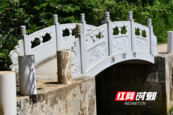 图片14.jpg 图片14.jpg